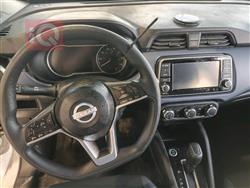 نيسان فيرسا